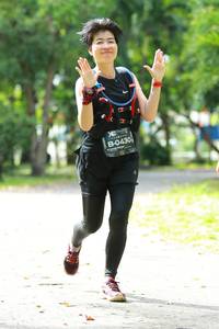 BIB: 0430
                            <button type="button" onclick="openModal(5012962)" class="btn btn-primary btn-sm float-right btn-popup" data-toggle="modal" data-target=".modal-high-quality">
                        <i class="fas fa-shopping-cart"></i> Add to Cart
                    </button>
                                            <button type="button" onclick="isThisMe(5012962, true)" class="btn btn-success btn-sm float-right btn-popup btn-isme hidden" data-toggle="tooltip" data-placement="bottom" title="นี่คือรูปของคุณใช่ไหม คลิกที่นี่เพื่อเอาเข้าอัลบั้ม">
                        <i class="fas fa-plus"></i> Add to album
                    </button>
                    <button type="button" onclick="isThisMe(5012962, false)" class="btn btn-warning btn-sm float-right btn-popup btn-isnotme hidden">
                        <i class="fas fa-ban"></i> Remove from album
                    </button>